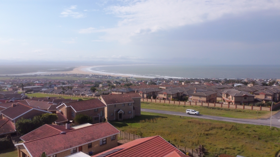 0 Bedroom Property for Sale in Wavecrest Eastern Cape